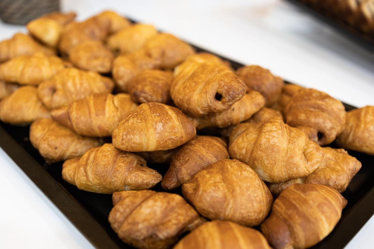 فندق الجيريا إل كورتيجو ماتالاسكانياس المظهر الخارجي الصورة